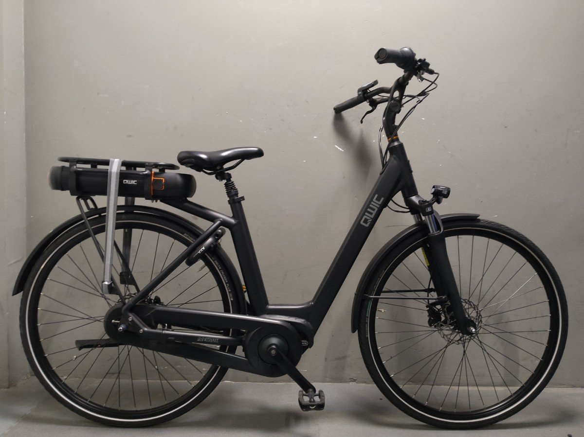 QWIC Premium MN7D Dames Matte Black 49cm M 2021