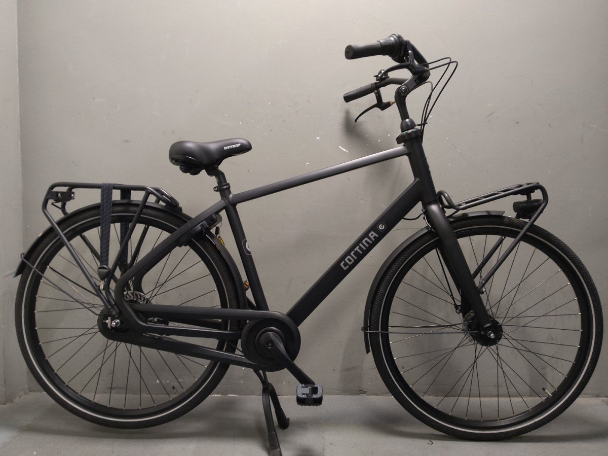 CORTINA Common Heren Jet Black Matt 50cm 2023