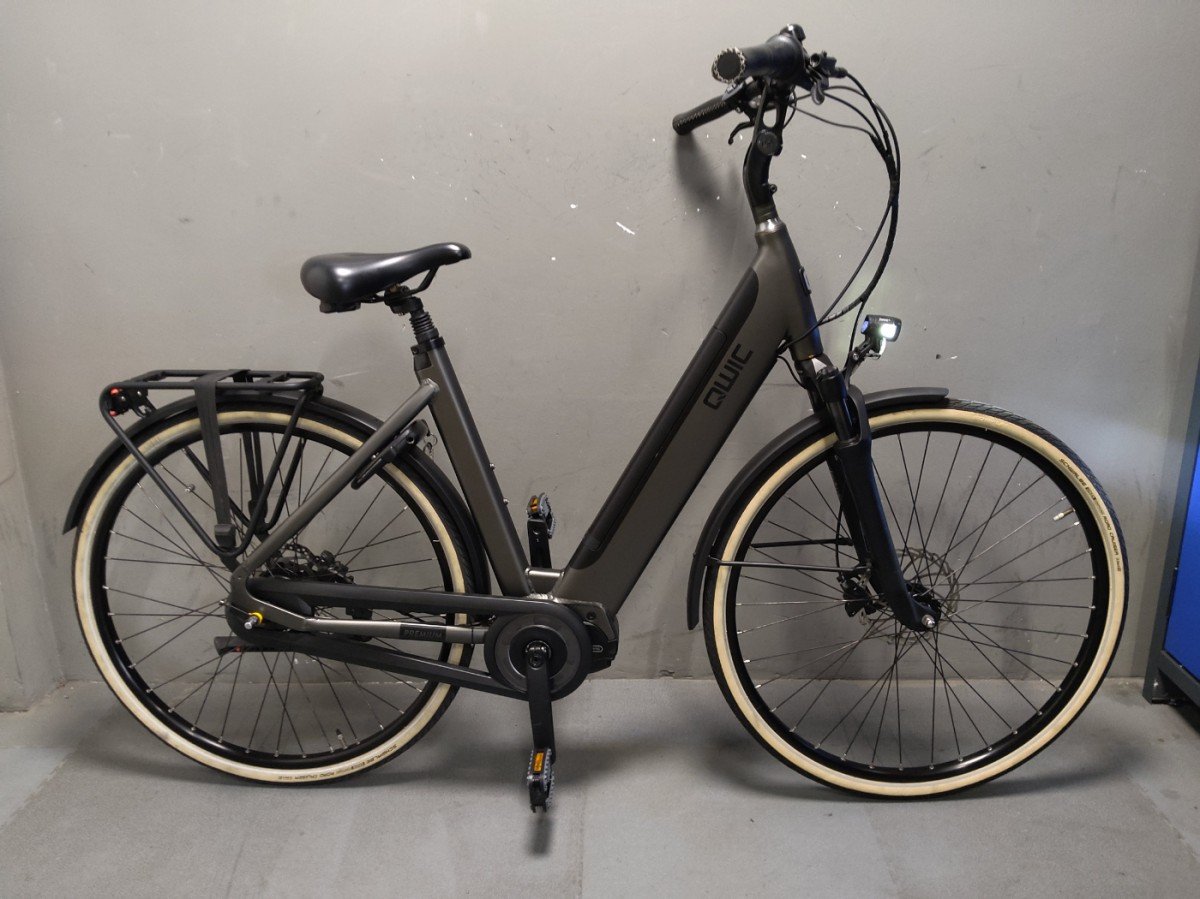 QWIC Premium I MN7+ Dames Jet Black 54cm L 2022
