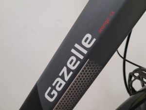 Gazelle Orange C8 HMS, Black Dust