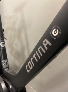 Cortina E-common, Jet Black Matt