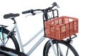 Basil fietskrat S terra red 17.5L recycled