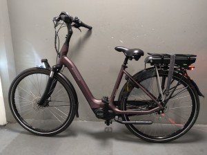 BATAVUS Finez E-go Active Plus Dames Sangria-mat 48cm 2022