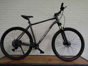 Merida Big Nine 80 mat zwart Heren Mat Zwart 61cm 2024